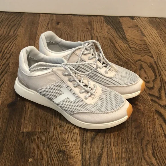 TOMS Women's Arroyo women sneakers gray and baby blue size 8.5 - Picture 3 of 11